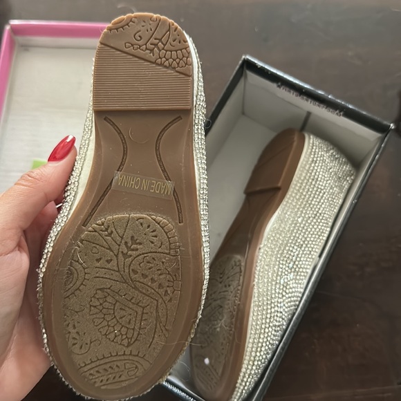 NEW - Picture 3 of 3